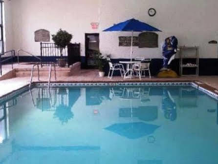 Quality Inn & Suites Somerset Exterior foto